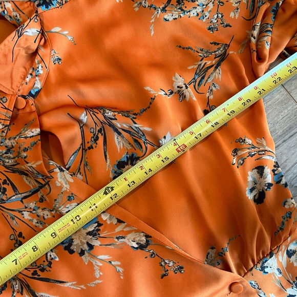 Equipment Floral Orange Wrap Dress Size Large - Picture 7 of 16